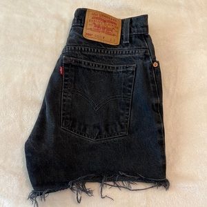 Levi Cutoff Shorts